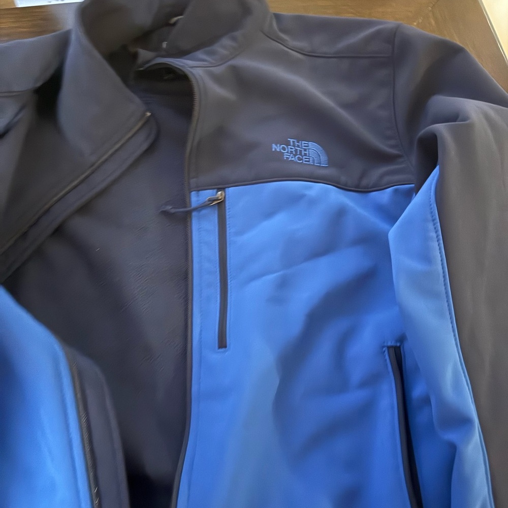 The North Face Men's Black and Blue Performance Jacket large